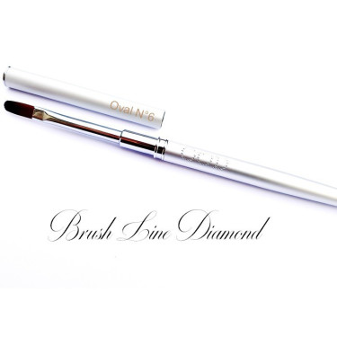 Brush Line Diamond Oval N°4