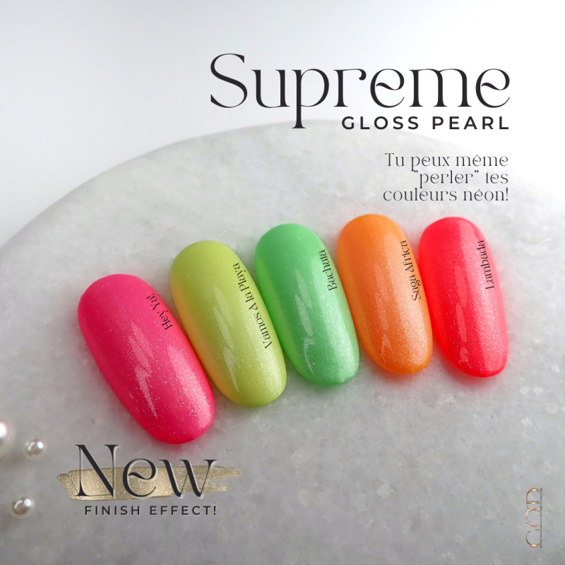 Capsules fushia fait avec le Supreme Gloss Pearl