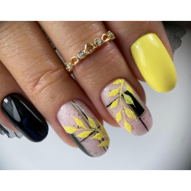 Oval fait avec l'Art Line Light Yellow