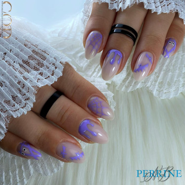 Almond fait avec l'Art Line Light Violet